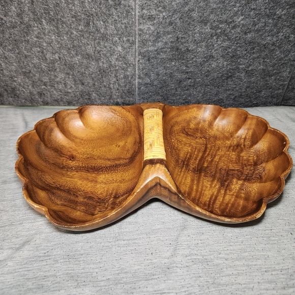 Vintage Philippines Monkey Pod Double Clam Shell Bowl, Woven Rattan Handle 14x9 - Picture 2 of 8